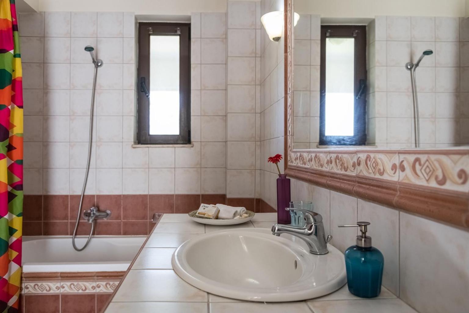 Xenos Villa 2 With A Private Pool,Near The Sea Tigaki Exteriér fotografie